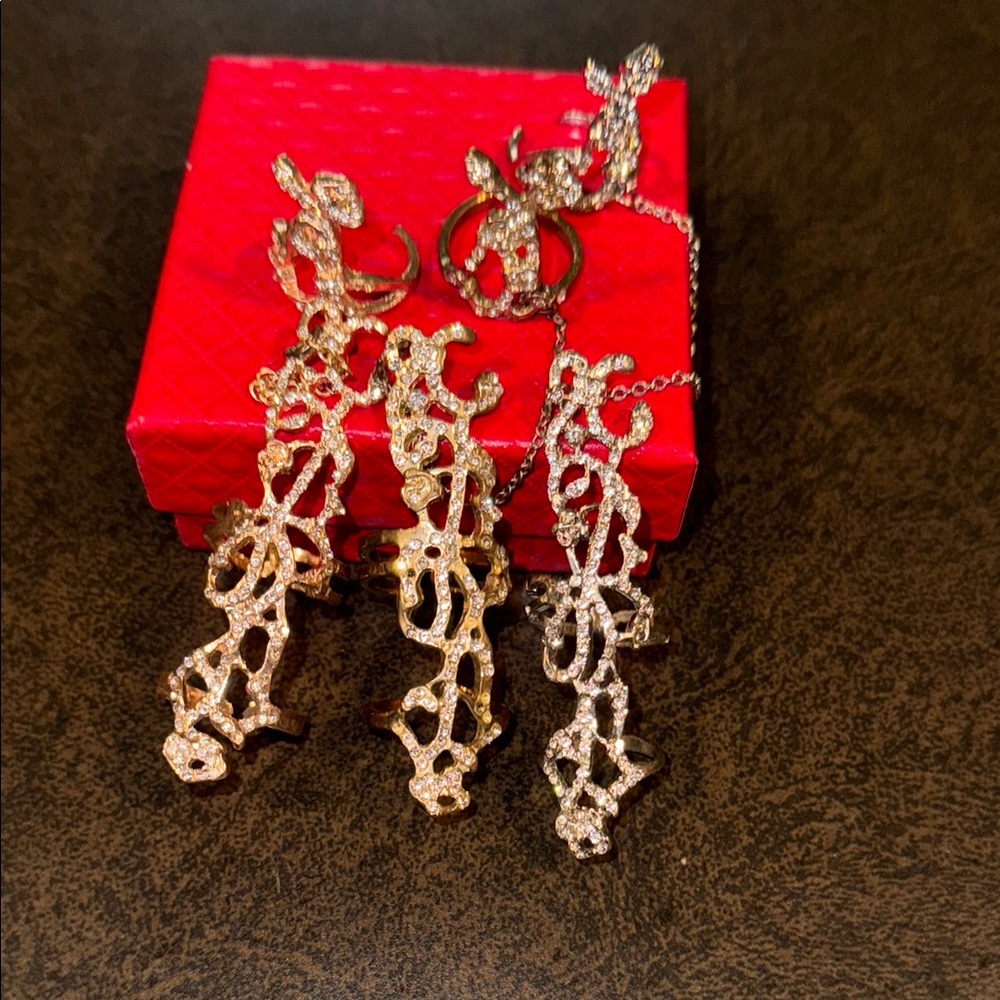 Elegant Gold, Silver, and Rose Gold Jewelry Set